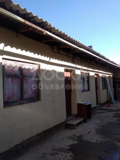 Срочно ! Продаю дом 9 к, участок 4 сотки, ж/м Ынтымак (от трассы 50 м), б/п .