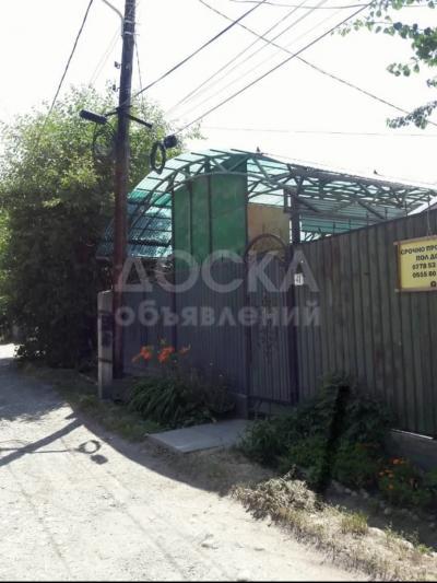 Продаю дом 2-ком. 44кв. м., этаж-1, 2.5-сот., стена кирпич, Темирова 41/Горького.