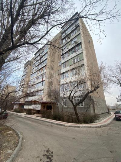 Продаю 3-комнатную квартиру, 61кв. м., этаж - 9/9, 6 мкр.