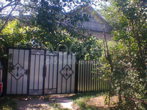 Продаю немецкий кирпичный дом, с. Люксембург СРОЧНО!