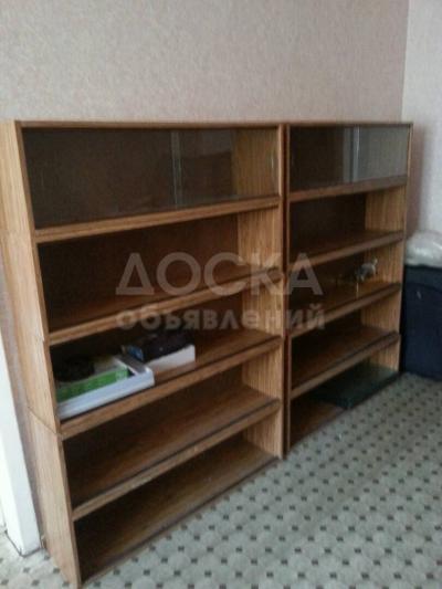 продаю полки книжные