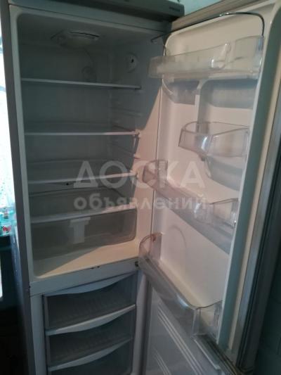 продаю б/у холодильник