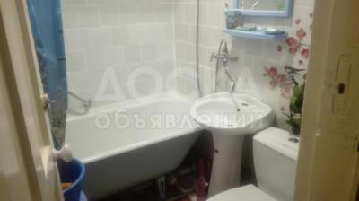 Продаю 2-комнатную квартиру, 42квкв. м., этаж - 1/2, Абая 95.