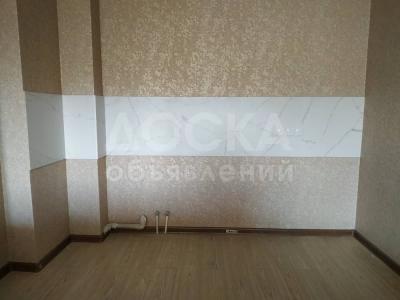 Продаю 2-комнатную квартиру, 62кв. м., этаж - 3/10, Ул. Каракульская.