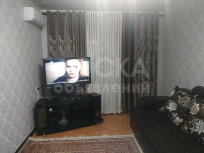 Продаю 3-комнатную квартиру, 60кв. м., этаж - 2/2, с.Пригородное.