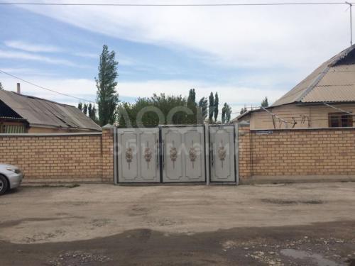 Продаю дом 5-ком., 53кв. м., этаж-1, 16-сот., стена кирпич, Бишкек.