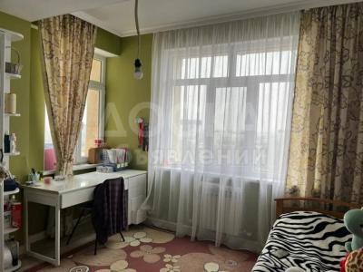 Продаю 3-комнатную квартиру, 92кв. м., этаж - 9/10, пр Манаса/ Лев толстой.