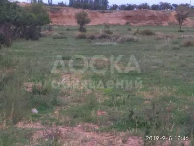 Продаю участок под строительство, 150 соток между Бостери и Комсомолом, 4 км от села Бостери.