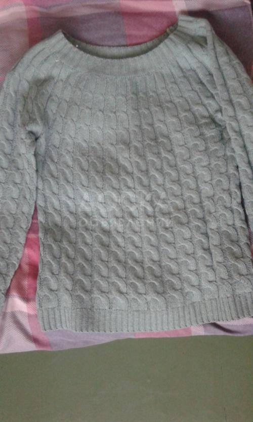 продам шерстяную кофту в хорошем состоянии