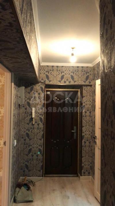 Продаю 1-комнатную квартиру, 30кв. м., этаж - 4/5, Чуй.