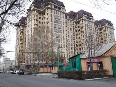 Продаю 3-комнатную квартиру, 124кв. м., этаж - 4/10, Кулатова/Элебаева..