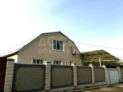 Продаю 6-ком., 187кв. м., этаж-2, 6-сот., стена саман, район мкр. \"Учкун\",