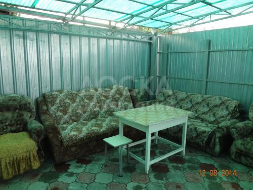 Продаю дом 6-ком., 100кв. м., этаж-1, 6/8-сот., стена кирпич, Кант Ванахуна 35.