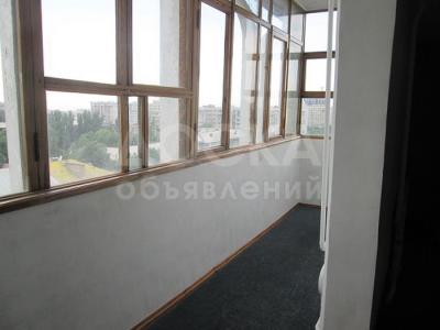 Продаю 2-комнатную квартиру, 68кв. м., этаж - 8/9,  Советская /Боконбаева.