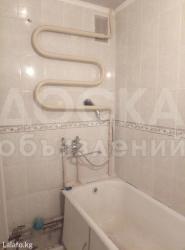 Продаю квартиру 3-ком., 65кв. м., этаж - 1/4, 40-лет.