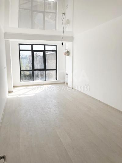 Продаю квартиру 2-ком., 78кв. м., этаж - 6/10, Токтогула/Исанова 165.