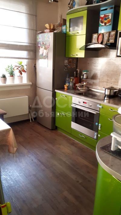 Продаю 2 кв, гю Новосибирск, б/п.