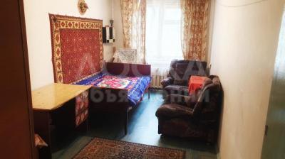 Продаю 3-комнатную квартиру, 58кв. м., этаж - 2/5, Кустанайская 40.