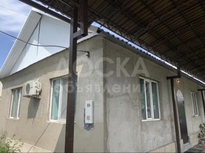 Продаю дом 6-ком. 120кв. м., этаж-1, 8-сот., стена кирпич, с Люксембург, ул Тельмана 44.