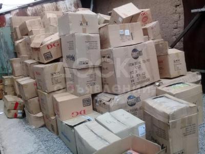 продается ОПТОМ
   посуды  россия  кубаньфарфор
  суповые
    обеденные и десертные тарелки
   большие пиалки ( кесе  чынылар)
  кофейные пары
      салатники в 2хразмерах
манежницы
     вареницы
   и т д
цена оптовая