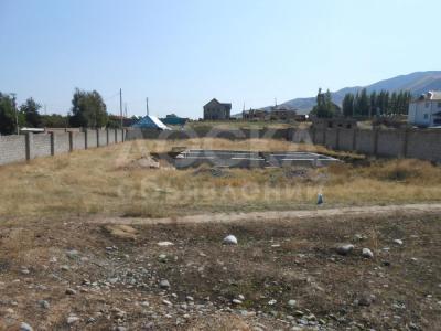 Продаю участок под строительство, 15 соток с. Беш-Кунгей.