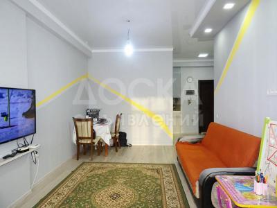 Продаю 2-комнатную квартиру, 52кв. м., этаж - 7/10, Абая/Горького .