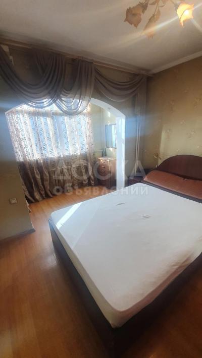 Продаю 2-комнатную квартиру, 52кв. м., этаж - 4/9, ул.Ибраимова х ул.Московская