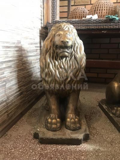 Продаю статуи Львов. Б\У монолитный бетон.