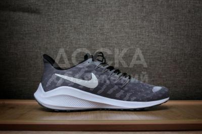 Кроссовки Nike zoom vomero