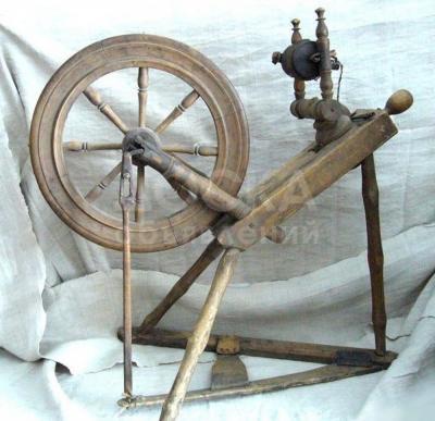 ПРОДАЮ ПРЯЛКУ -В РАБОЧЕМ СОСТОЯНИИ