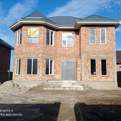 Продаётся большой, светлый, просторный 2х этажный дом в селе Биримдик.