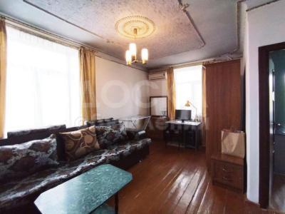 Продаю 1-комнатную квартиру, 30,3кв. м., этаж - 3/3, Район Политеха.