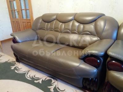 Продаю кожаную мебель б/у, 3 + 2 +1