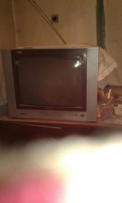 Телевизор цветной"SPARROW"