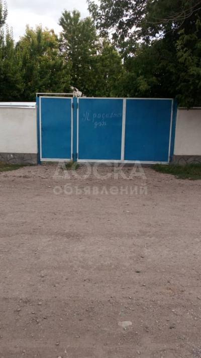 Продаю дом 5-ком. 90кв. м., этаж-1, 15-сот., стена другое, п.Комсомольский. ул Западная 8.