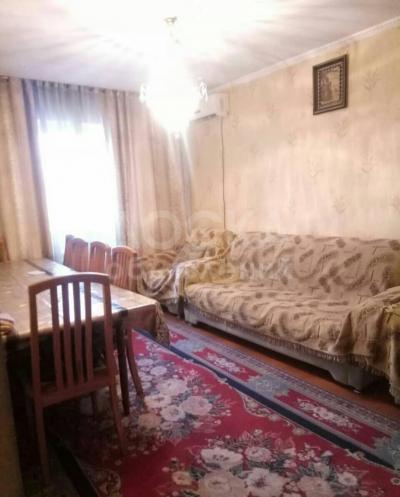 Продаю 3-комнатную квартиру, 70кв. м., этаж - 5/5, Аламедин-1 ул. Ауэзова г. Энергетиков дом 11 .