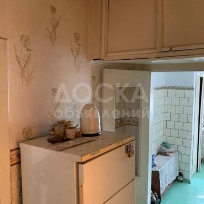 Продаю 3-комнатную квартиру, 61кв. м., этаж - 2/5, 3х ком в центре 33,000 $.