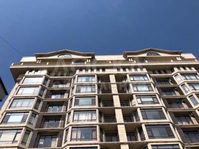 Продаю 5-комнатную квартиру, 183кв. м., этаж - 4/10, Эркиндик / Боконбаева.