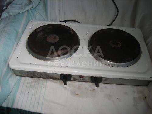 продаю 2-х ком. эл. плиту б/у