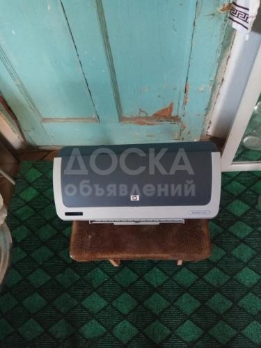 Продаю Струйный принтер черно-белый.