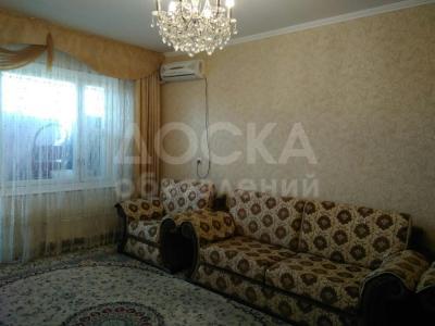 Продаю 3-комнатную квартиру, 66кв/мкв. м., этаж - 8/9, 12мкр.