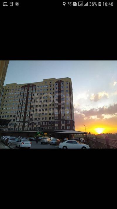 Продаю 3-комнатную квартиру, 122кв. м., этаж - 4/10, Юный магистраль Globus.