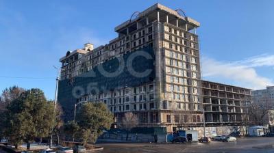 Продаю 2-комнатную квартиру, 86.53кв. м., этаж - 10/10, бул. Эркиндик 1/ Линейная.