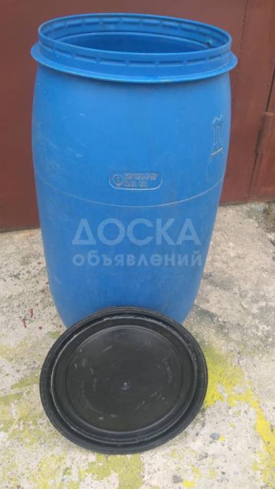 Пластмассовая бочка