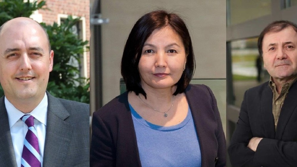 резидент Радио Свободная Европа /Радио Свобода Джейми Флай (Jamie Fly) - слева, и.о. директора центрально-азиатских программ Венера Джуматаева и 