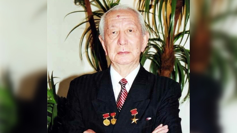 Калый Молдобасанов