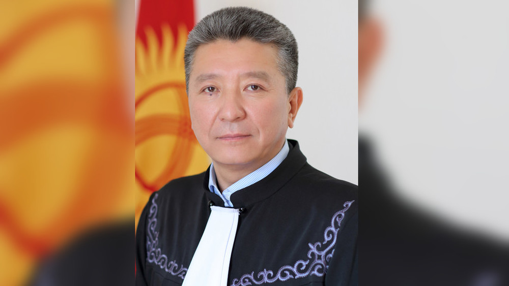 Эмиль Өскөнбаев