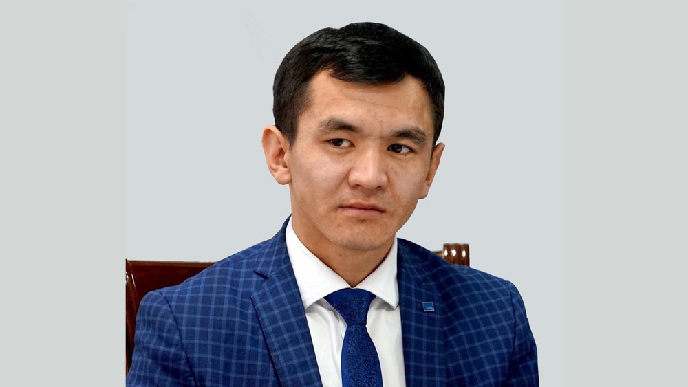 Окенов Эрмек Төлөгөнович