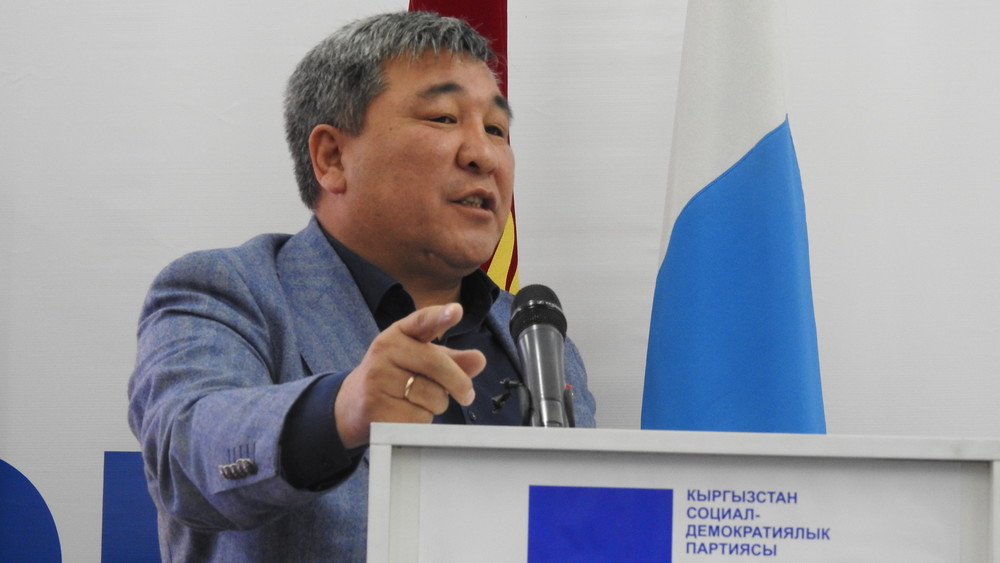 Рыскелди Момбеков