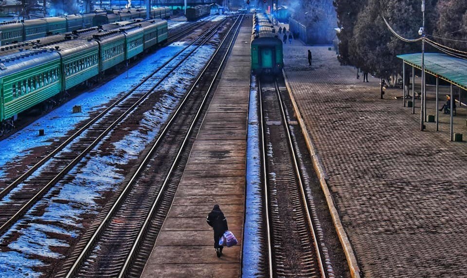 Бишкек шаарындагы темир жол. Автор Нурзат Казыбекова